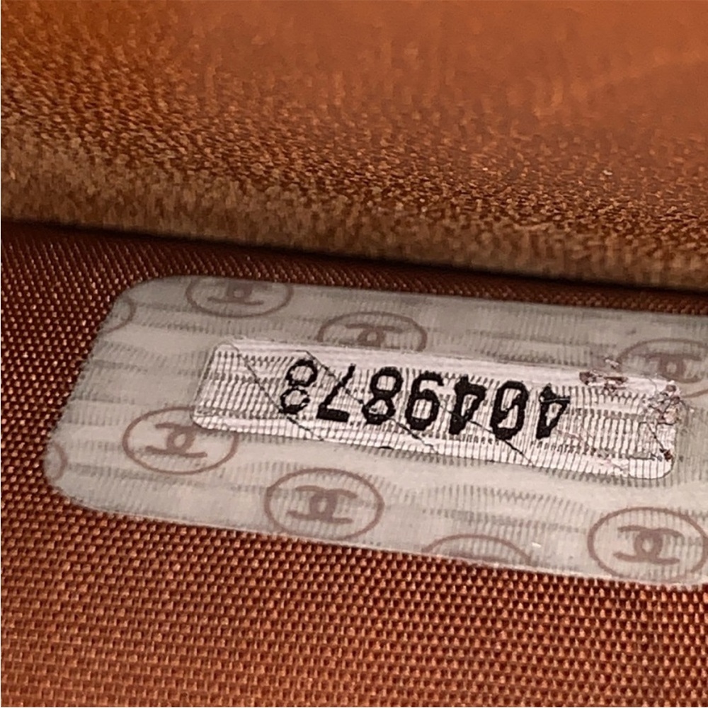 Chanel Vintage  Brown Caviar Leather CC Logo Wallet – 1990s - Picture 11 of 11